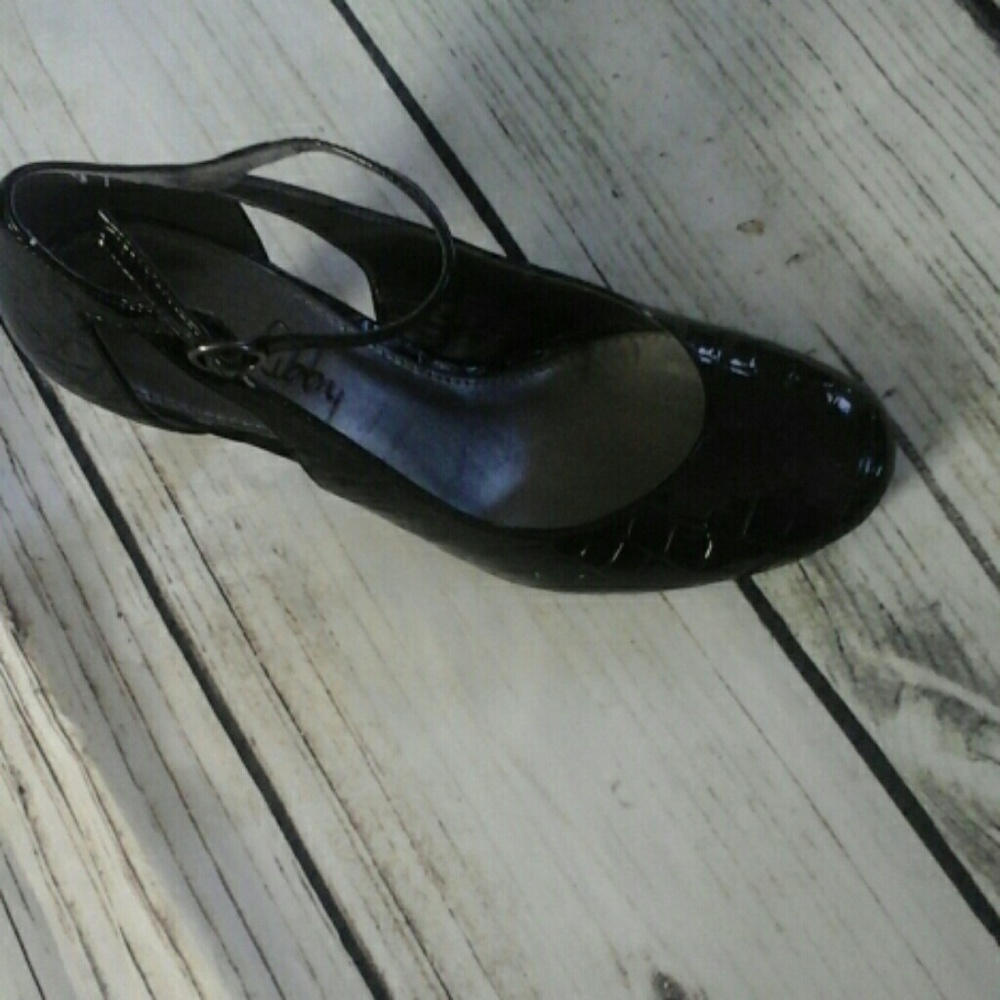 Sam & Libby shoes size